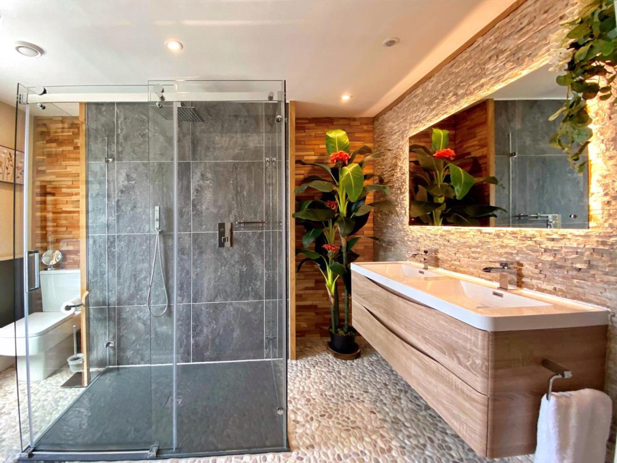 Hambrook House Canterbury - New Luxury Guest House With Espa Spa Complex Ngoại thất bức ảnh