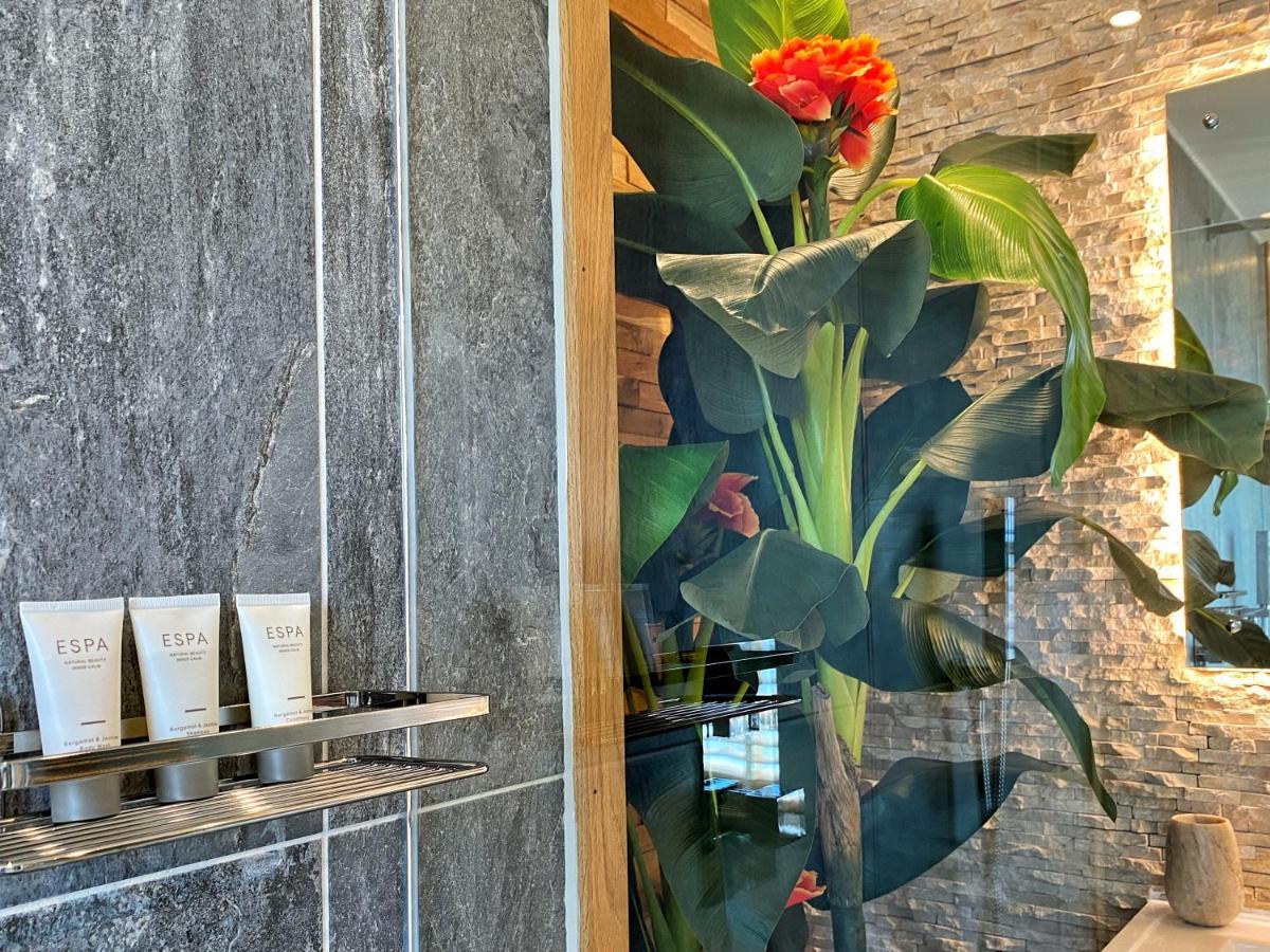 Hambrook House Canterbury - New Luxury Guest House With Espa Spa Complex Ngoại thất bức ảnh