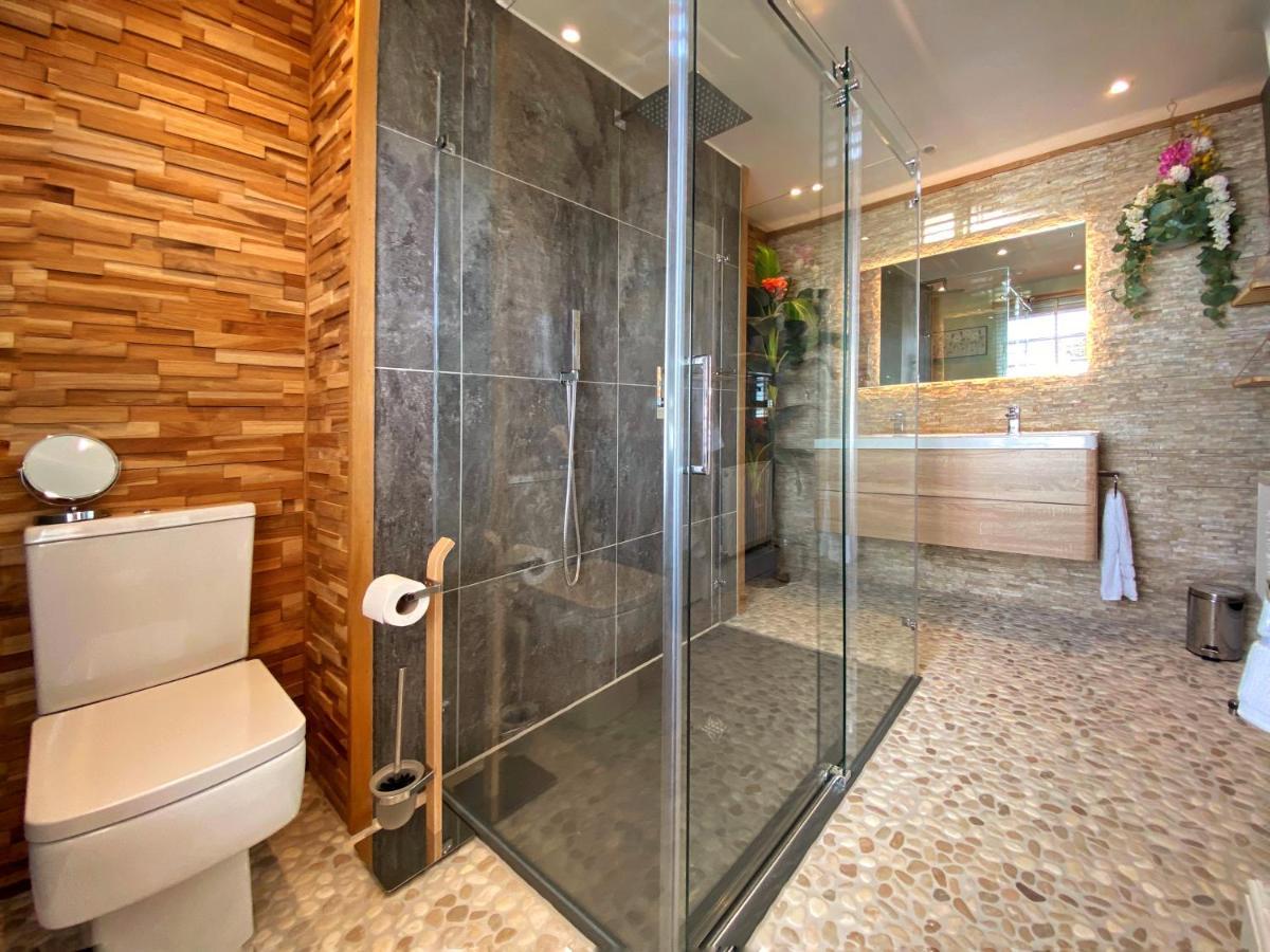 Hambrook House Canterbury - New Luxury Guest House With Espa Spa Complex Ngoại thất bức ảnh