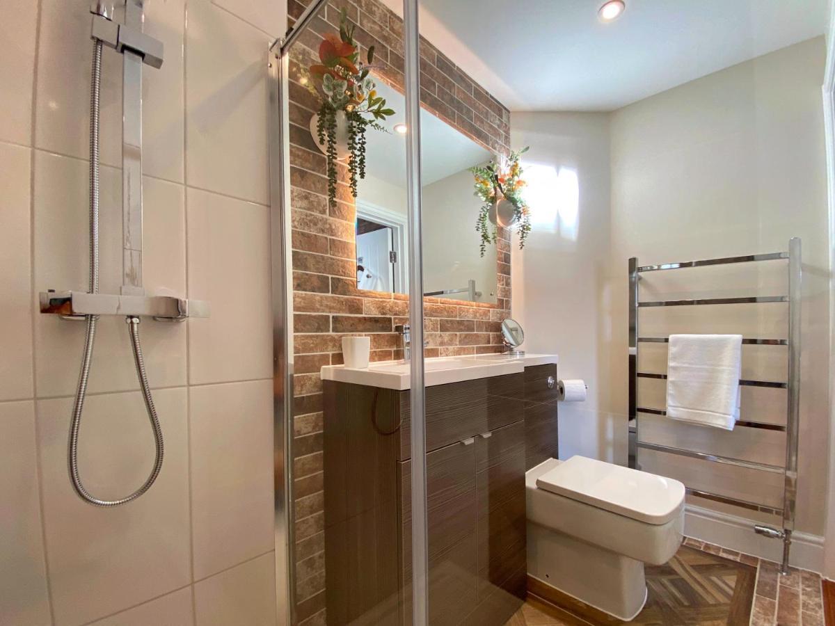 Hambrook House Canterbury - New Luxury Guest House With Espa Spa Complex Ngoại thất bức ảnh