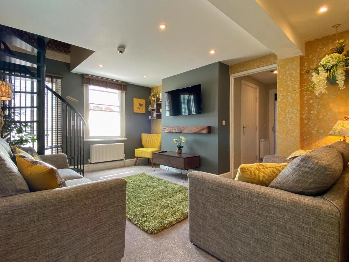Hambrook House Canterbury - New Luxury Guest House With Espa Spa Complex Ngoại thất bức ảnh
